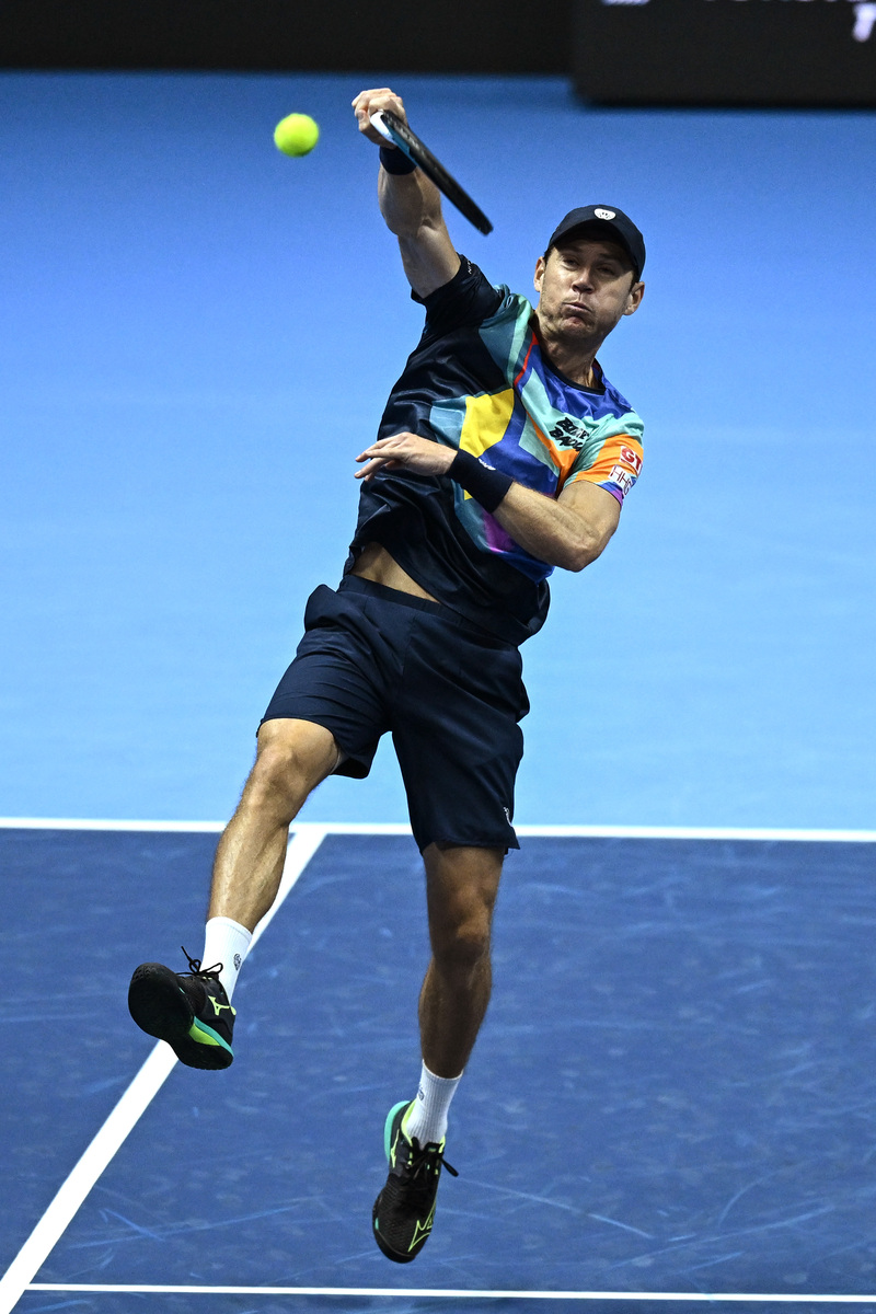 清晨突围战来临；里尔围绕意大利杯止住颓势；底气十足；年轻球员得到机会(博尔特9秒58留力了)-麻将胡了网址