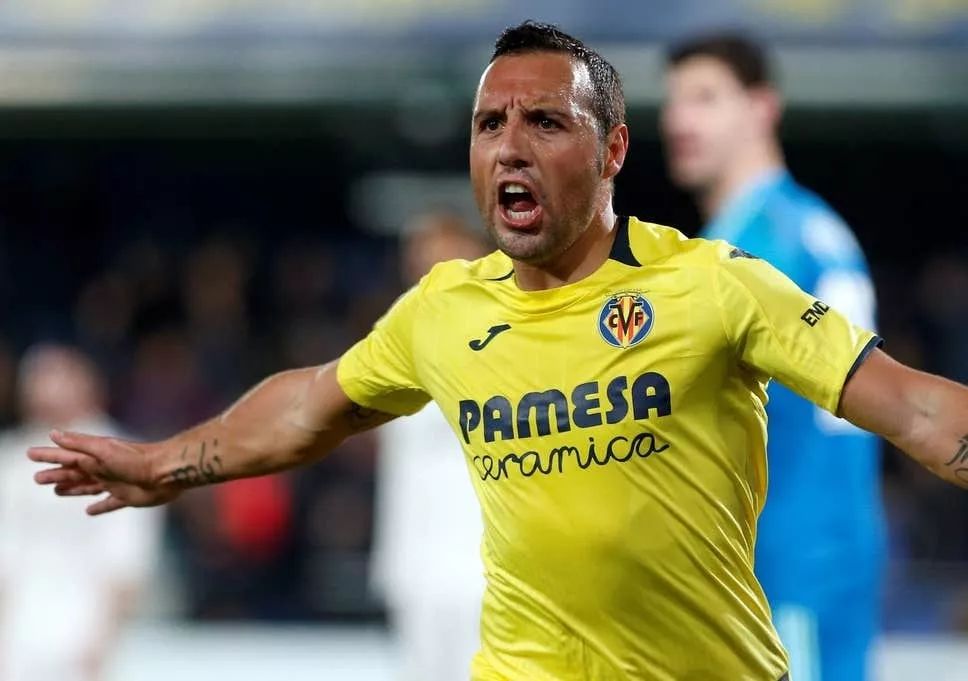 包含Ning在TES比赛中状态火爆成都蓉城调整名单备战德国杯之后，今晚比利亚雷亚尔调整名单以备欧超杯的词条